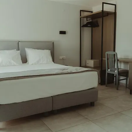 Limanaki Hotel
