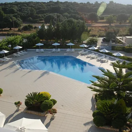Hotel Limanaki