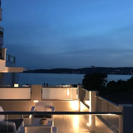 Hotel Limanaki 3*