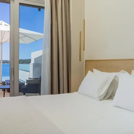 Limanaki Hotel