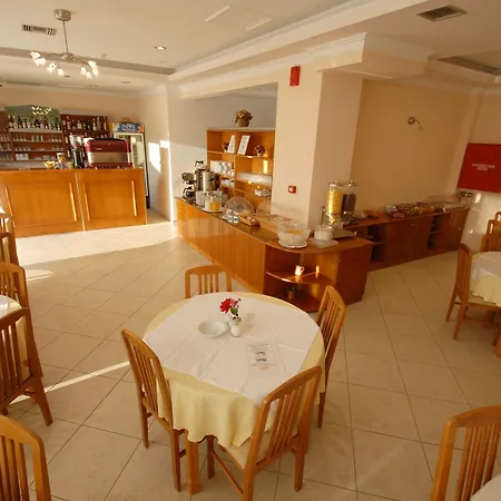 Hotel Limanaki