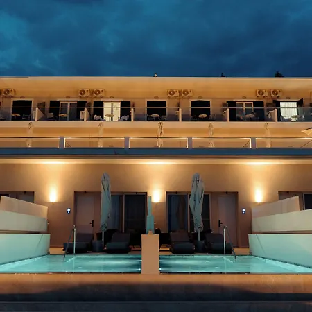 里玛纳奇酒店 3* 阿尔戈斯托利翁