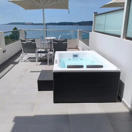 Limanaki Hotel 3*